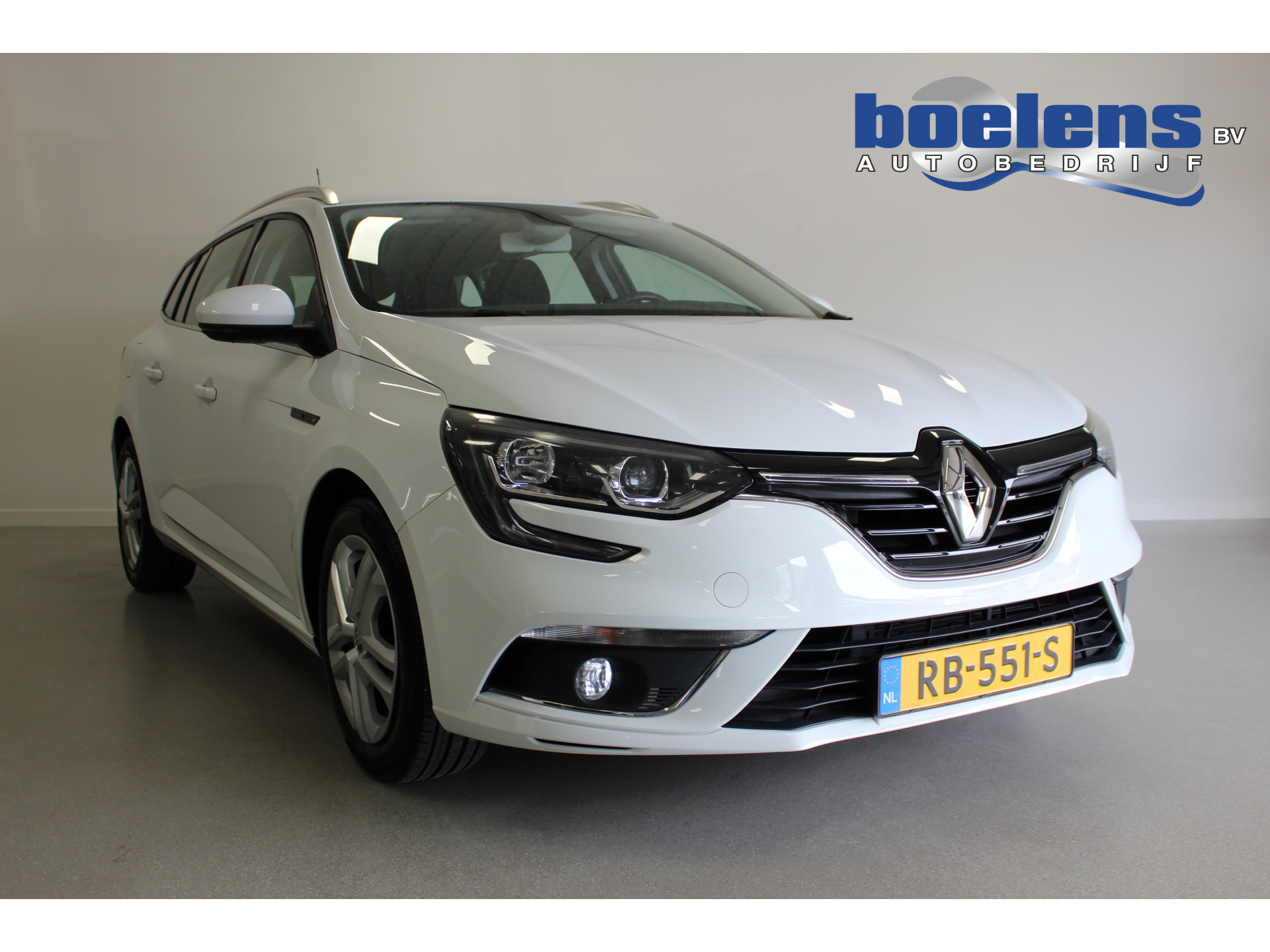 1.5 dCi Eco2 Zen | NL-AUTO+N.A.P! | NAVIGATIE | PDC-A | CLIMA | DAB-RADIO | CRUISE | LED | TEL |